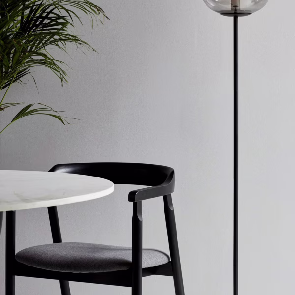 Alton 27,5 Floor lamp Black