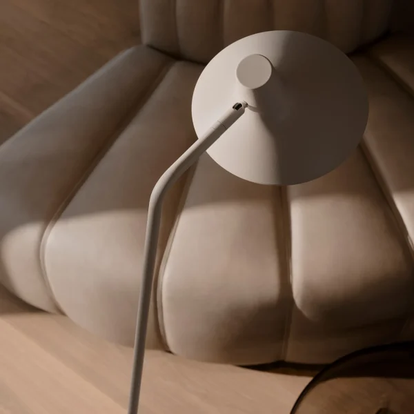 Darci Floor lamp Sand