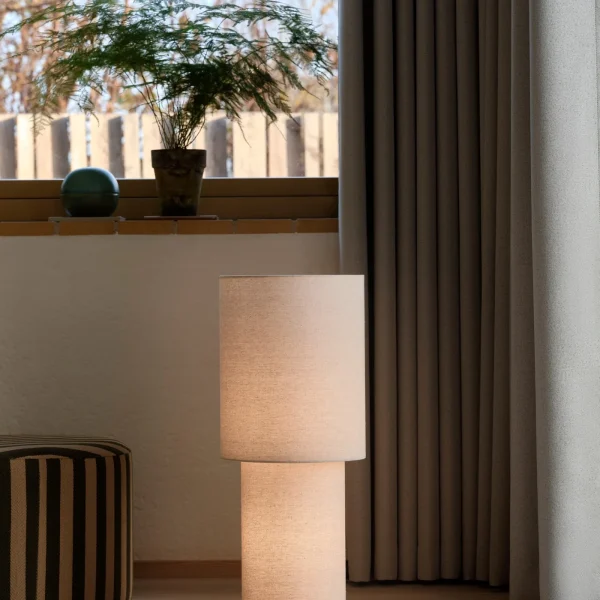 Izara 60 Floor lamp Beige